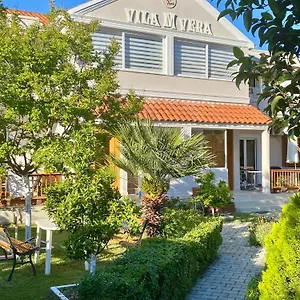 Gasthof M Vera, Durrës